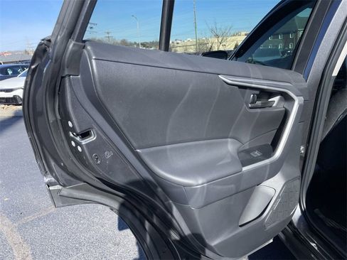 Used 2024 Toyota RAV4 LE image 21