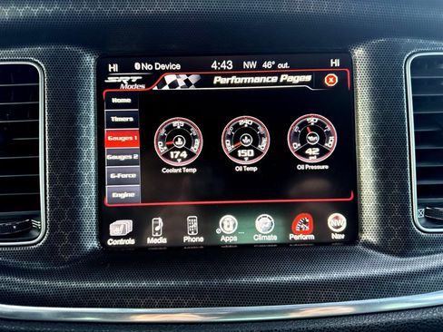 Used 2016 Dodge Charger SRT image 18