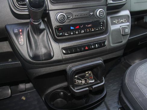 Used 2022 RAM ProMaster 2500 FWD image 14