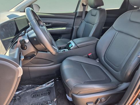 Certified 2025 Hyundai Tucson SEL FWD image 19