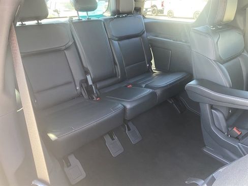 Used 2025 Ford Expedition Platinum w/ Stealth Appearance Package image 13