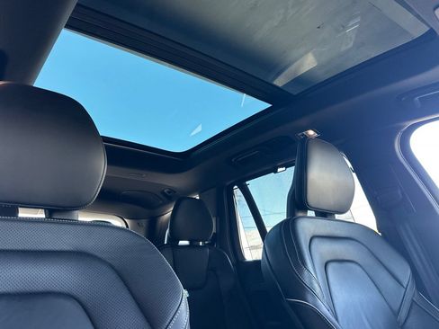 Used 2021 Volvo XC90 T8 R-Design w/ Advanced Package AWD/4WD image 20