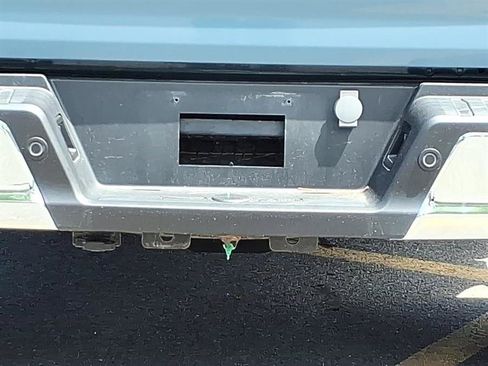 Used 2023 Ford F150 XLT AWD/4WD image 9