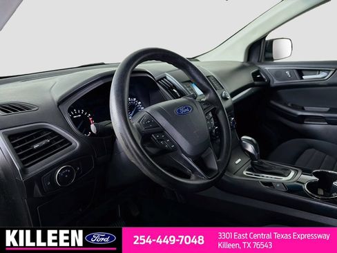 Used 2018 Ford Edge SE AWD/4WD image 11