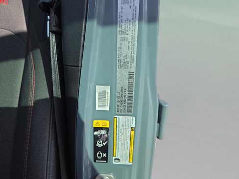 Used 2024 Jeep Wrangler Unlimited Rubicon w/ XTREMEE 35" Tire Package image 40