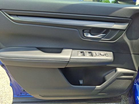 Used 2024 Honda CR-V LX image 12