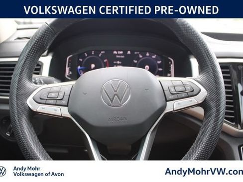 Used 2023 Volkswagen Atlas SEL R-Line AWD/4WD image 34