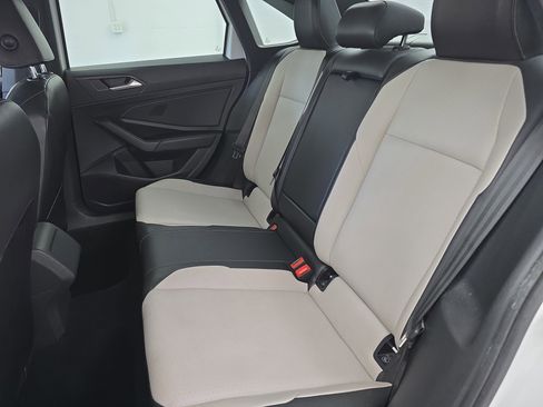 Used 2019 Volkswagen Jetta R-Line FWD image 13