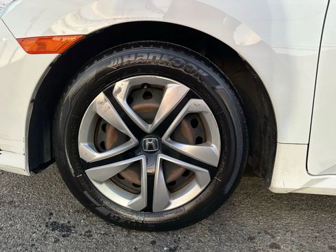 Used 2017 Honda Civic LX image 29
