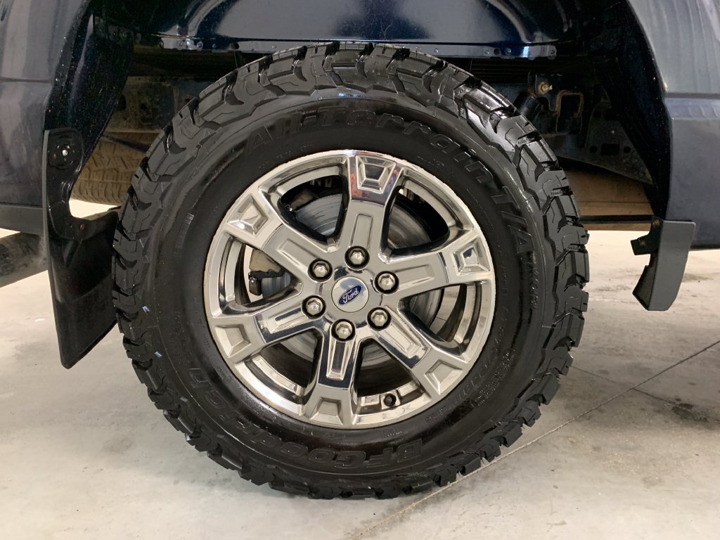 Used 2022 Ford F150 XLT w/ Equipment Group 302A High AWD/4WD image 9