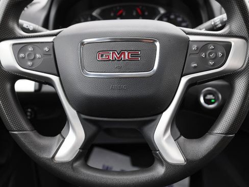 Used 2024 GMC Terrain SLE AWD/4WD image 18
