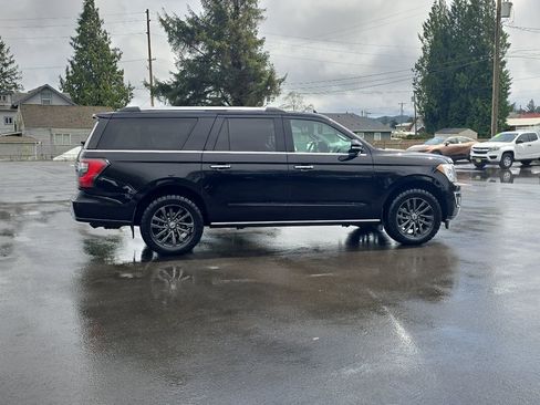 Used 2021 Ford Expedition Max Limited image 7