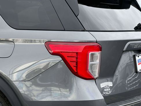 Used 2023 Ford Explorer XLT w/ Equipment Group 202A image 8