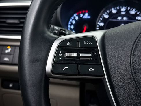 Used 2020 Kia Sorento EX FWD image 33