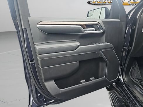 Used 2024 GMC Sierra 1500 Elevation image 20