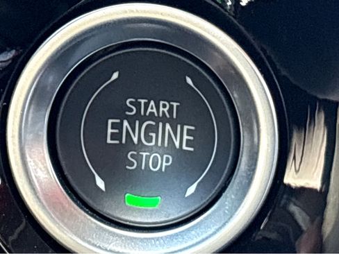 New 2025 Chevrolet Silverado 1500 LT image 6