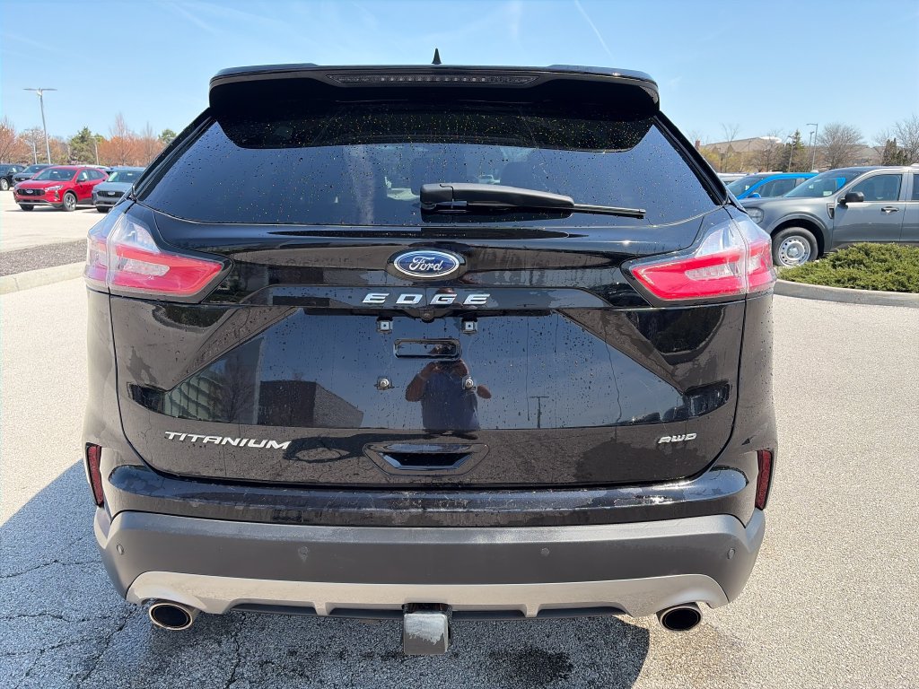 Used 2023 Ford Edge Titanium w/ Class II Trailer Tow Package AWD/4WD image 6