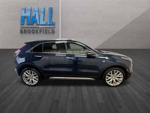 Used 2022 Cadillac XT4 Premium Luxury w/ LPO, Radiant Package image 6