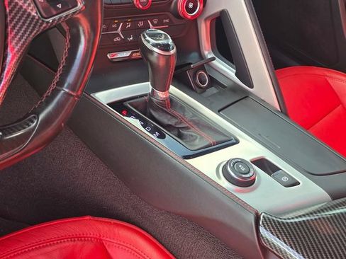 Used 2019 Chevrolet Corvette Z06 RWD image 19