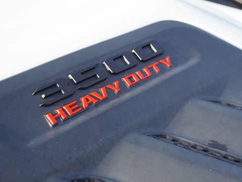 Used 2023 RAM 3500 Laramie AWD/4WD image 6