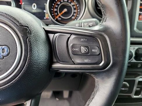 Used 2021 Jeep Gladiator Sport AWD/4WD image 25