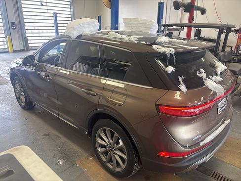 Used 2022 Lincoln Corsair Standard w/ Premium Package image 3