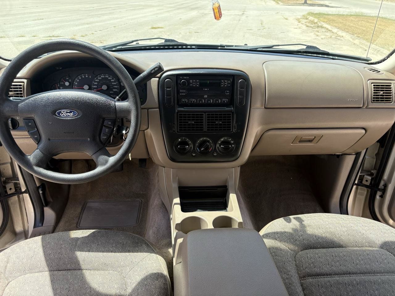 Used 2004 Ford Explorer XLS RWD image 37