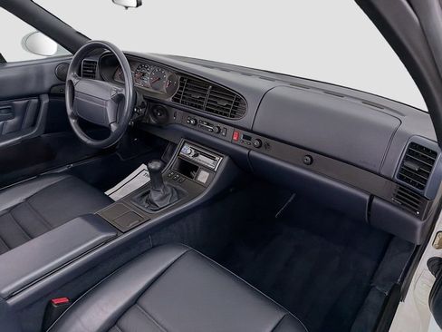 Used 1992 Porsche 968 Cabriolet RWD image 29