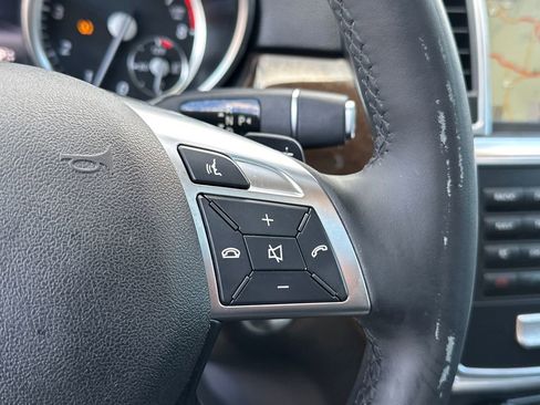 Used 2015 Mercedes-Benz ML 350 ML 350 image 29