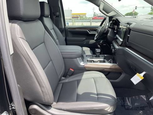 New 2026 Chevrolet Silverado 1500 RST w/ RST All Star Premium Package AWD/4WD image 23