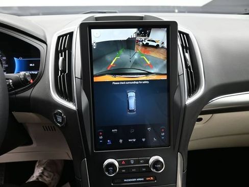 Certified 2023 Ford Edge Titanium w/ Equipment Group 301A AWD/4WD image 12