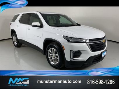 Used 2022 Chevrolet Traverse LS
