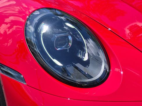 Certified 2025 Porsche 911 Carrera RWD image 27