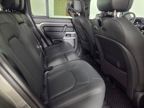 Used 2024 Land Rover Defender 110 S AWD/4WD image 30