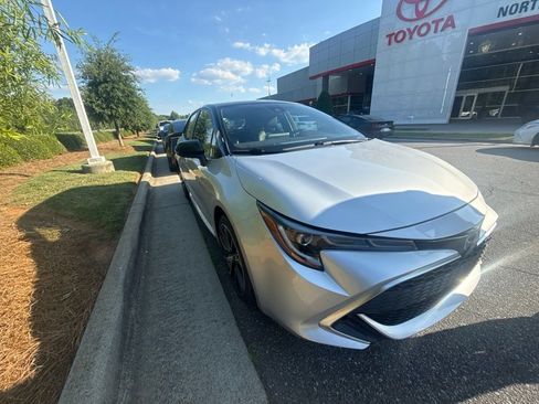 Used 2020 Toyota Corolla XSE FWD image 5