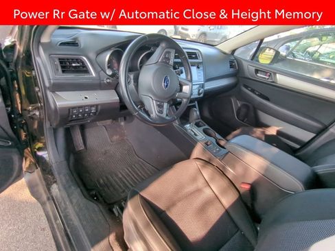 Used 2016 Subaru Outback 2.5i Premium AWD/4WD image 7