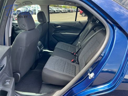 Used 2022 Chevrolet Equinox LT AWD/4WD image 18