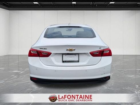 Used 2023 Chevrolet Malibu LT w/ Driver Confidence Package FWD image 4