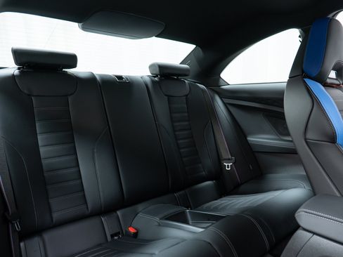 New 2026 BMW M2 w/ Lighting Package RWD image 24