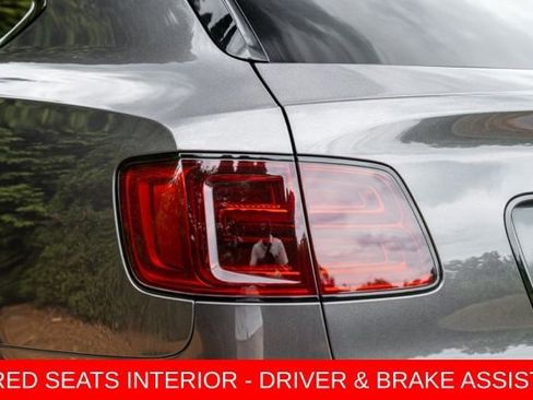 Used 2020 Bentley Bentayga AWD/4WD image 15