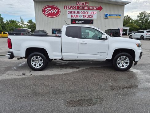 Used 2022 Chevrolet Colorado LT w/ Fleet Safety Package RWD image 4