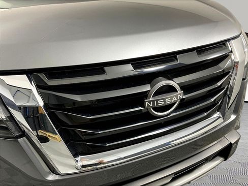 Certified 2022 Nissan Pathfinder Platinum AWD/4WD image 34