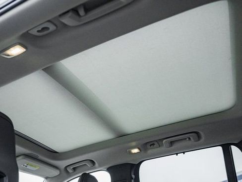 New 2026 Volvo XC90 B6 Ultra w/ Protection Package image 34