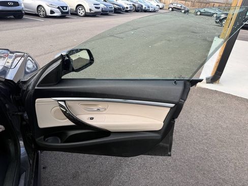 Used 2017 BMW 330i Gran Turismo xDrive AWD/4WD image 21