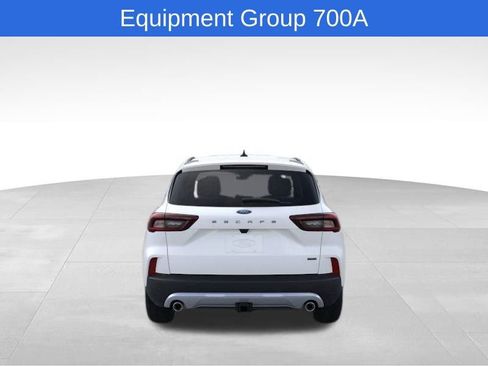 New 2025 Ford Escape SE w/ Class II Trailer Tow Package image 5