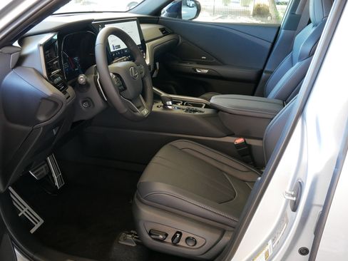 New 2026 Lexus TX 350 AWD image 4