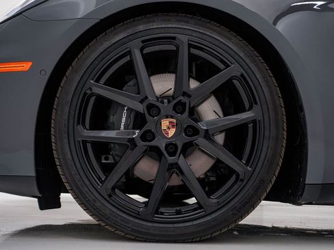 New 2026 Porsche Panamera 4 image 13