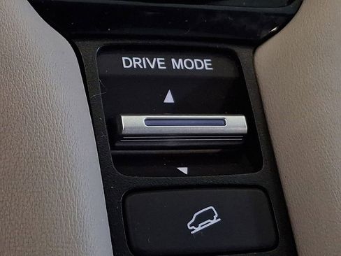 Used 2024 Honda HR-V LX image 27