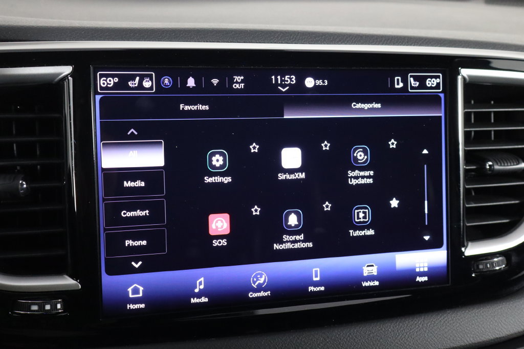 Used 2025 Chrysler Pacifica Select FWD image 40