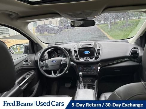 Used 2017 Ford Escape Titanium AWD/4WD image 21